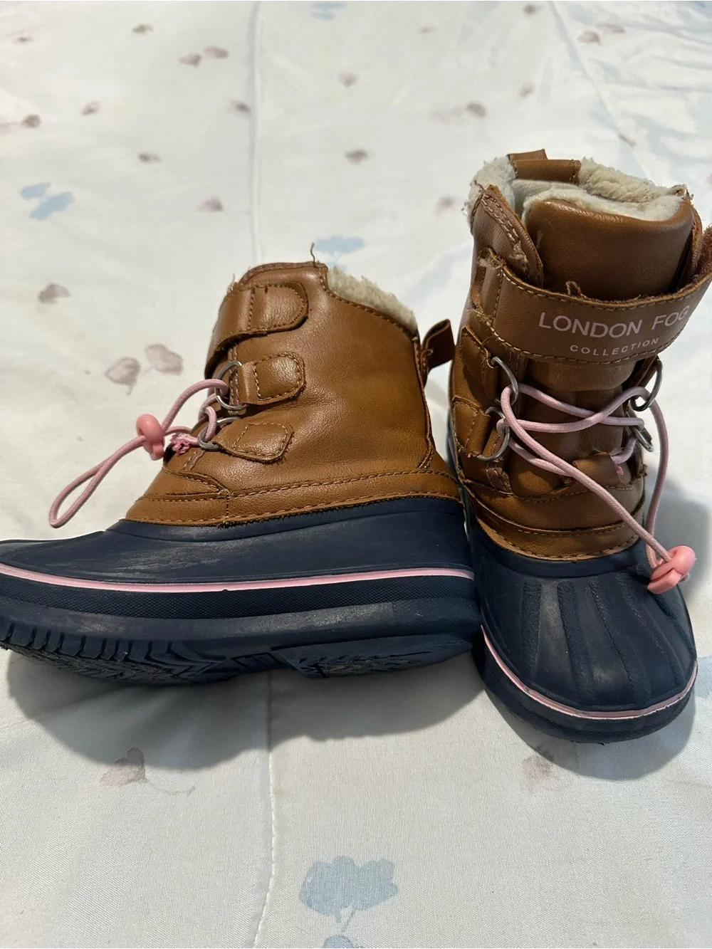 London Fog Kids winter boots